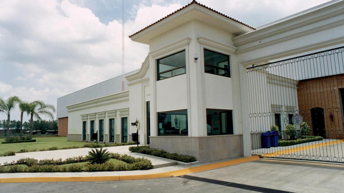 soluciones totales en edificación